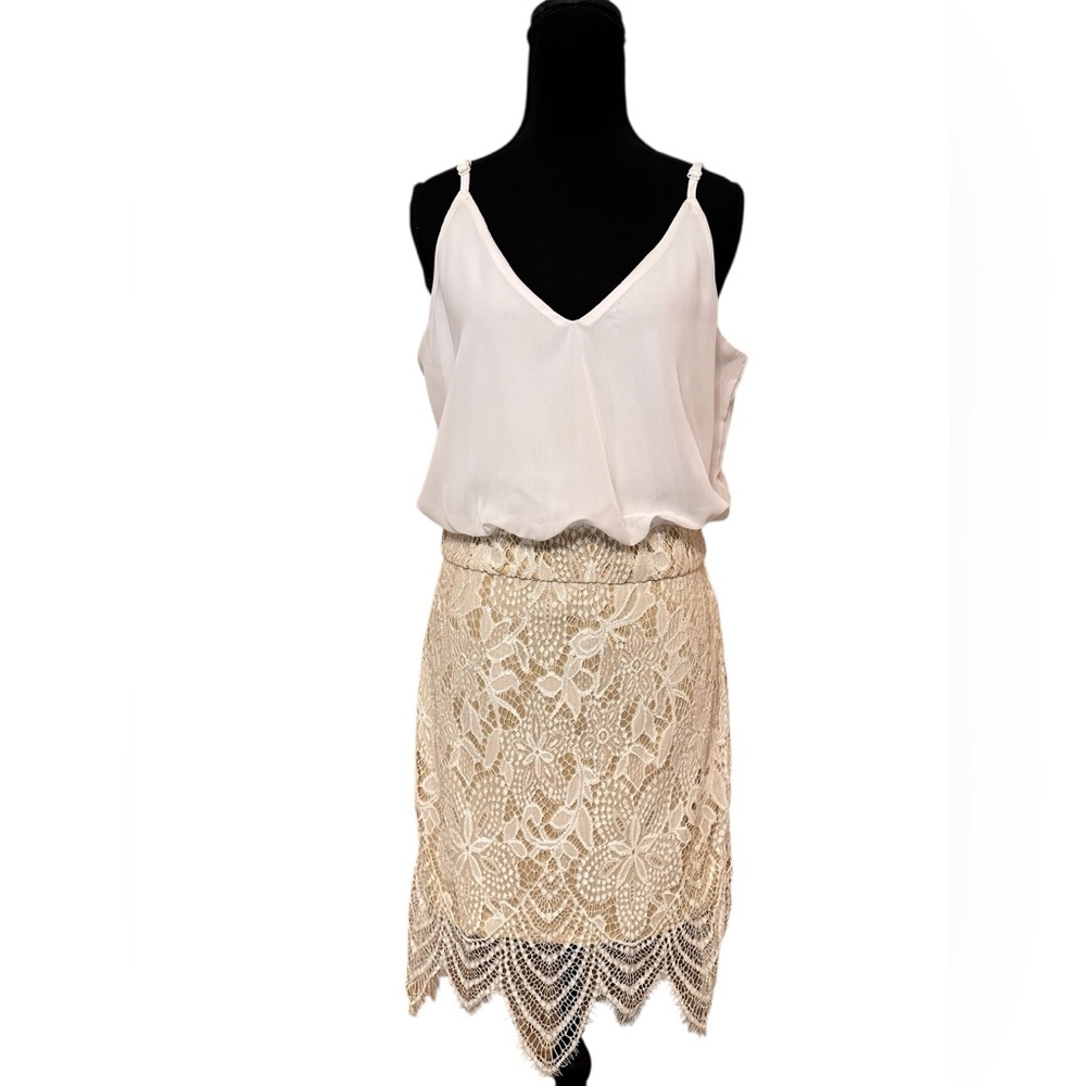 VENUS White and Cream Lace Dress
